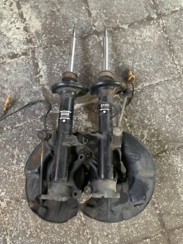 BMW M5 E34 struts front complete with wheelhubs S38B36